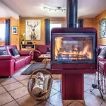 Hotel Leman By Snow Retreat Catered